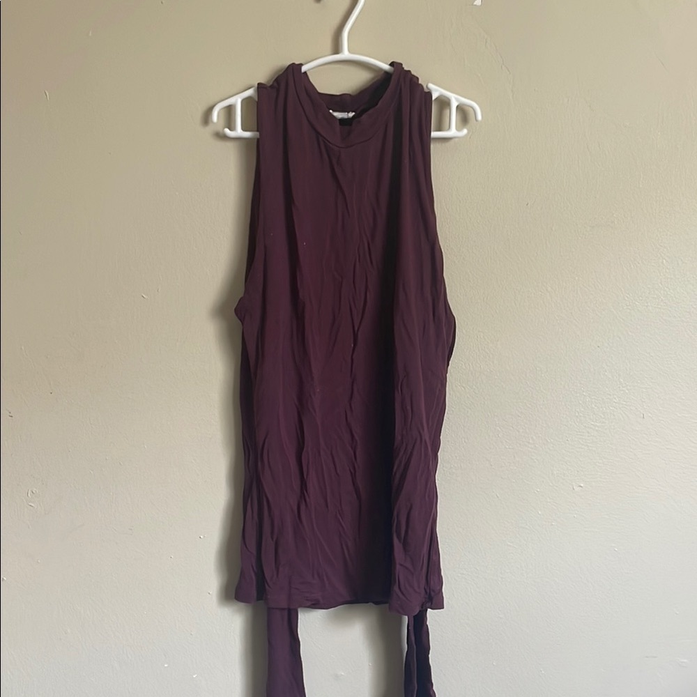 Garage Plum Sleeveless Tank Top (Bin C)​